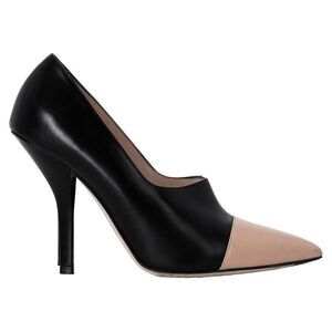 Fendi Pointed Pumps in Black and Nude Leather